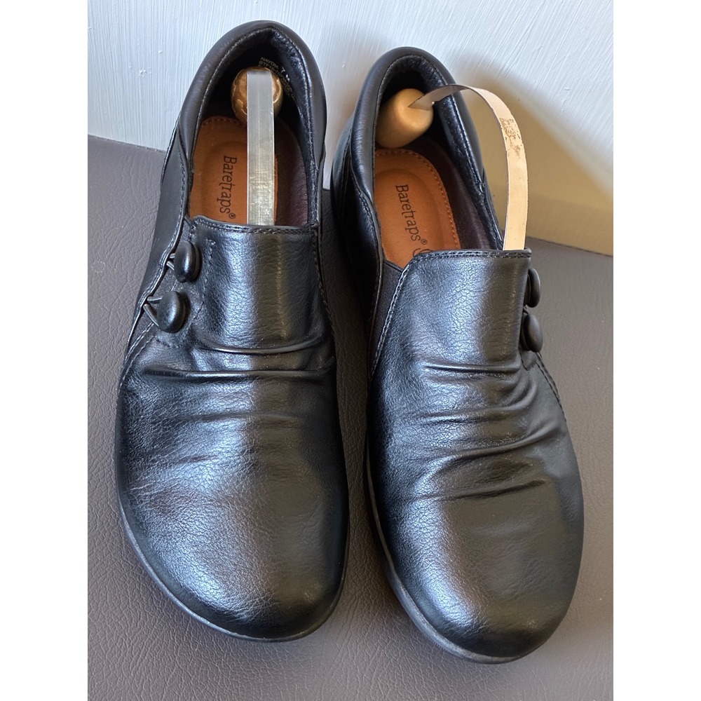 Baretraps Naydia Womens Black Ruched Button Slip On Loafers Size 7M BTF18-10734
